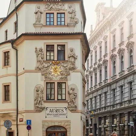 Exclusive Old Town With Views & Ac By Easybnb Premium * Prag