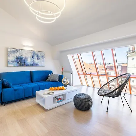 Exclusive Old Town With Views & Ac By Easybnb Premium *