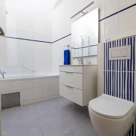 Exclusive Old Town With Views & Ac By Easybnb Premium * Prag