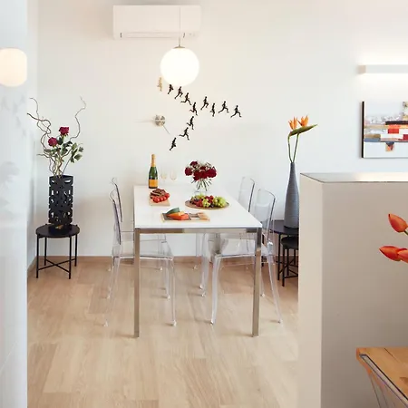 Exclusive Old Town With Views & Ac By Easybnb Premium *