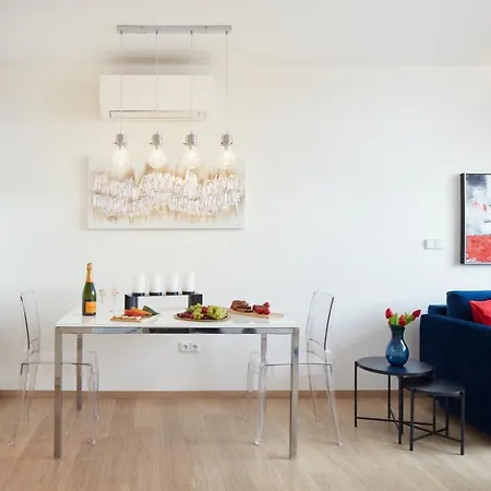 Exclusive Old Town With Views & Ac By Easybnb Premium Апартаменты Прага