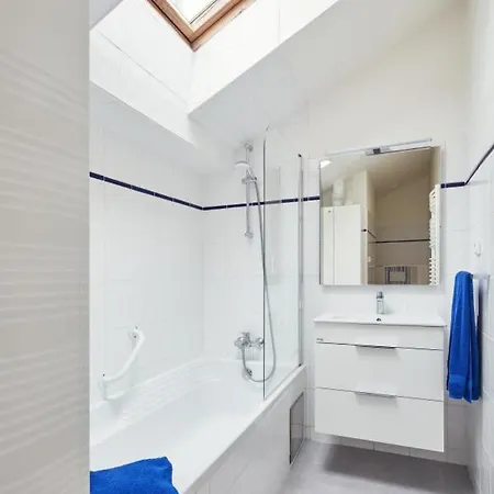 Exclusive Old Town With Views & Ac By Easybnb Premium Appartamento *
