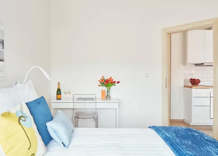 Exclusive Old Town With Views & Ac By Easybnb Premium Apartament *