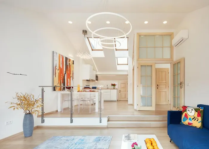 Exclusive Old Town With Views & Ac By Easybnb Premium