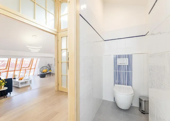Exclusive Old Town With Views & Ac By Easybnb Premium Apartament