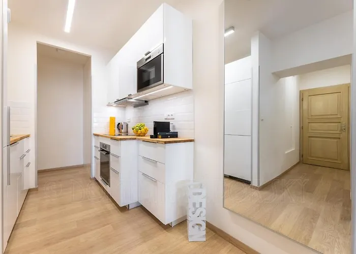 Exclusive Old Town With Views & Ac By Easybnb Premium