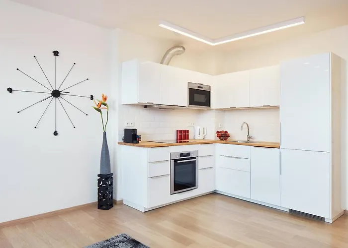 Exclusive Old Town With Views & Ac By Easybnb Premium Apartament
