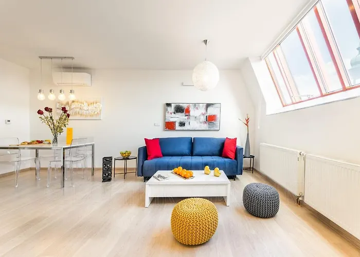 Exclusive Old Town With Views & Ac By Easybnb Premium *