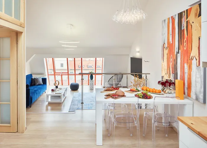 Exclusive Old Town With Views & Ac By Easybnb Premium Apartament *