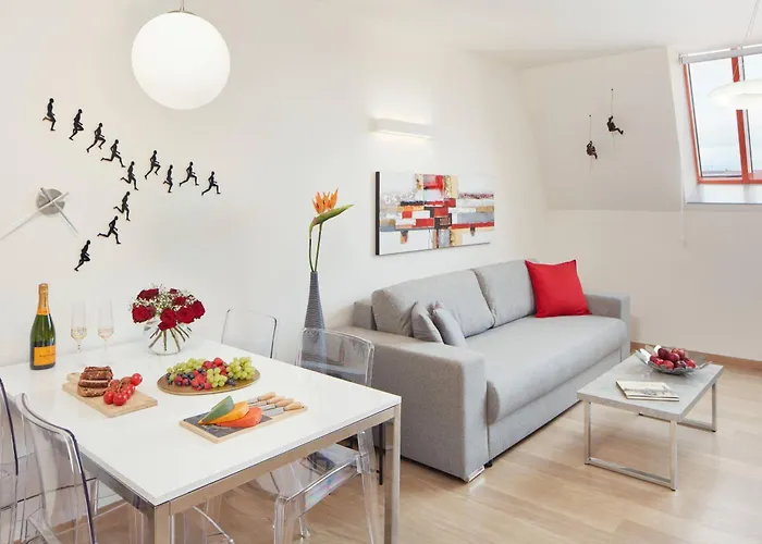 Exclusive Old Town With Views & Ac By Easybnb Premium