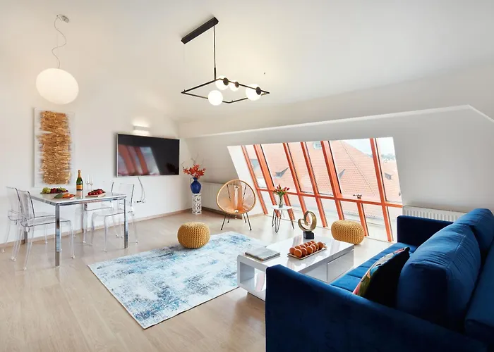 Exclusive Old Town With Views & Ac By Easybnb Premium * Praga