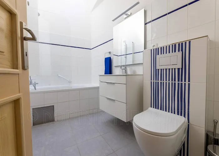 Exclusive Old Town With Views & Ac By Easybnb Premium * Praga