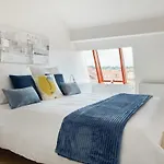 Exclusive Old Town With Views & Ac By Easybnb Premium Prága