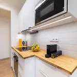 Exclusive Old Town With Views & Ac By Easybnb Premium *