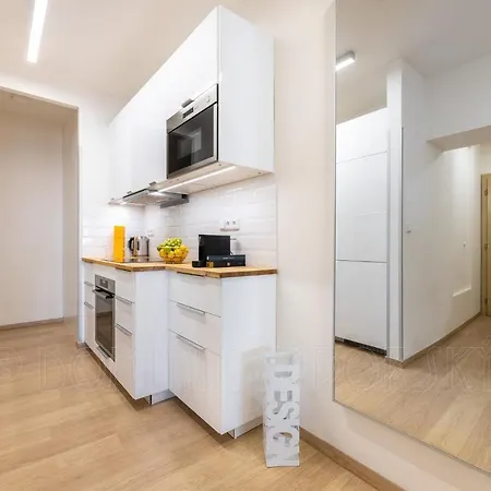 Exclusive Old Town With Views & Ac By Easybnb Premium