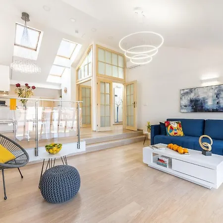 Apartment Exclusive Old Town With Views & Ac By Easybnb Premium *