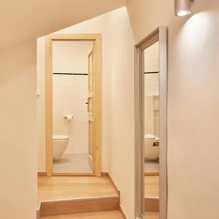 Exclusive Old Town With Views & Ac By Easybnb Premium Prag