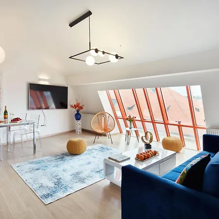 Exclusive Old Town With Views & Ac By Easybnb Premium * Prag