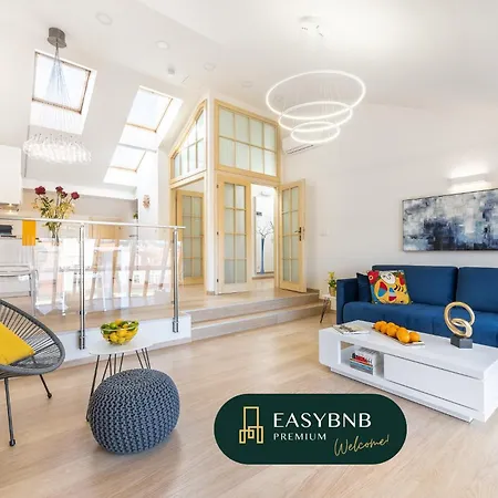 Exclusive Old Town With Views & Ac By Easybnb Premium Apartment Prague